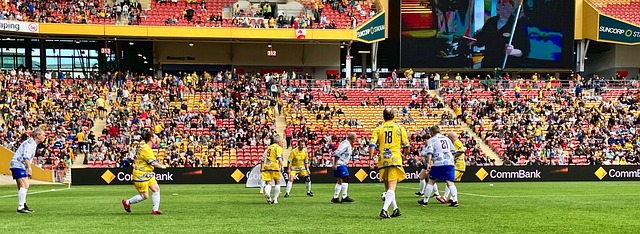 续冲击季后 续冲击季后